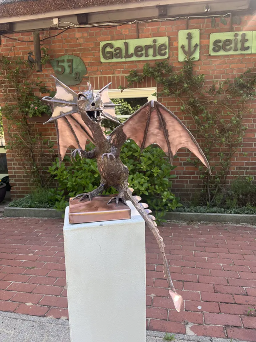 Galerie09062026-03